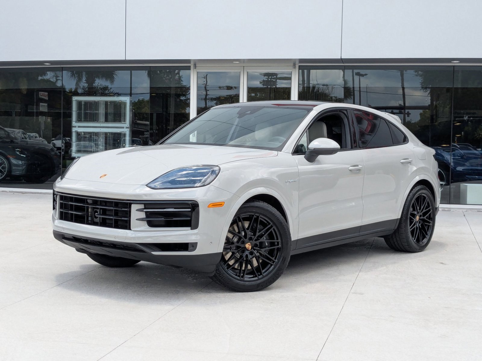 New 2025 Porsche Cayenne E-Hybrid