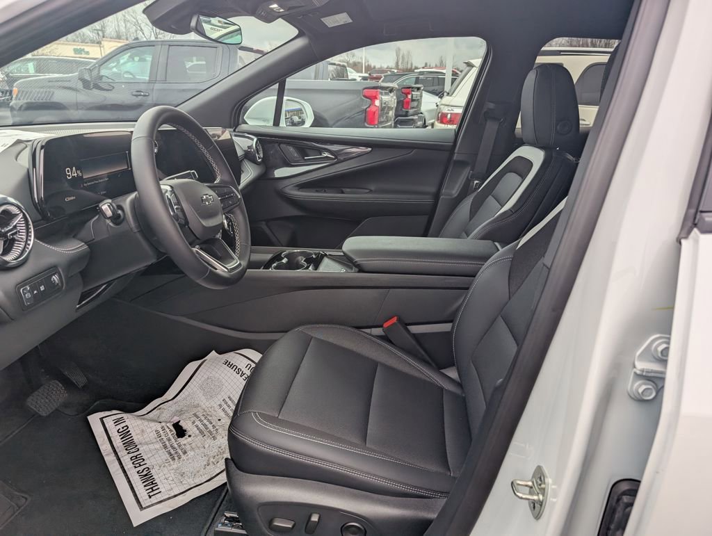 New 2026 Chevrolet Blazer EV LT image 13