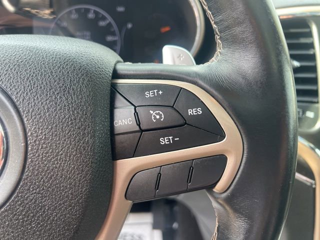 Used 2017 Jeep Grand Cherokee Limited w/ Luxury Group II image 29