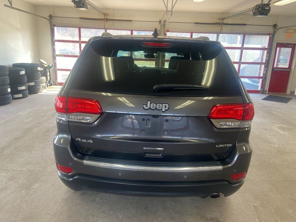 Used 2017 Jeep Grand Cherokee Limited image 11