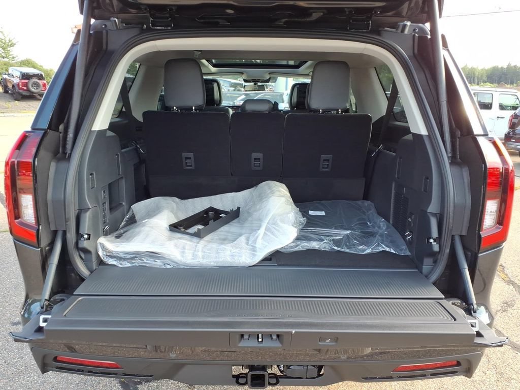 New 2027 Ford Expedition Max Active AWD/4WD image 15