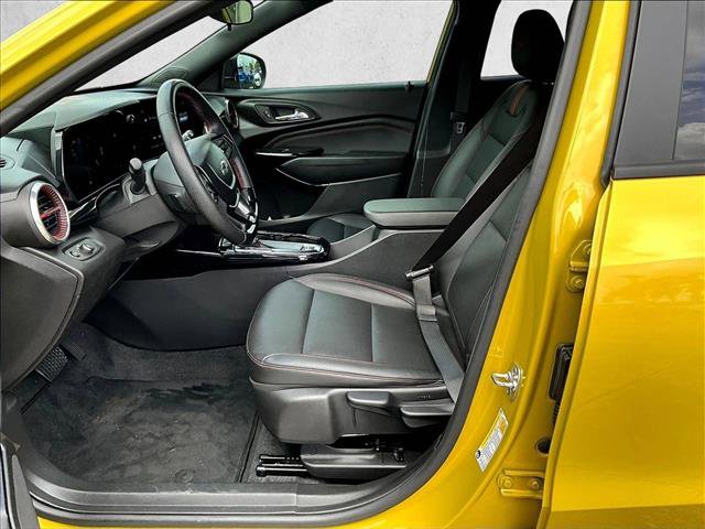 Certified 2024 Chevrolet Trax RS image 25