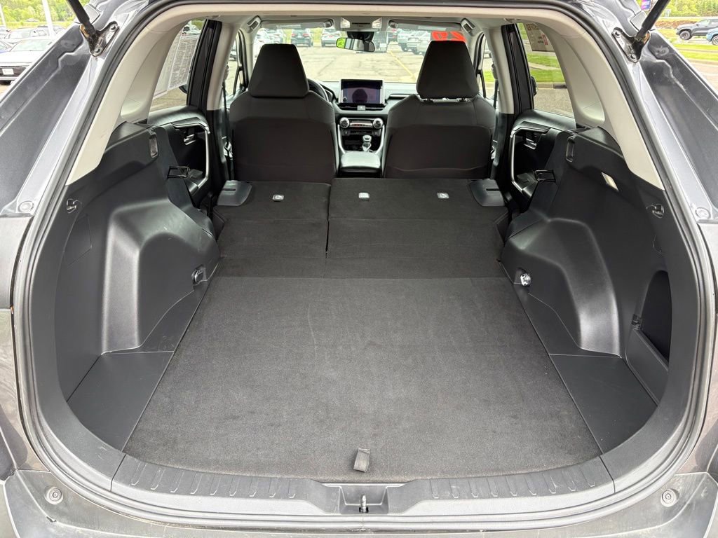 Certified 2025 Toyota RAV4 XLE AWD/4WD image 7