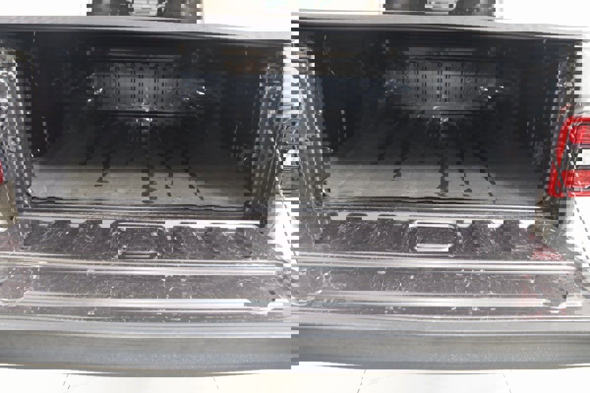 Used 2021 Jeep Gladiator Overland image 45