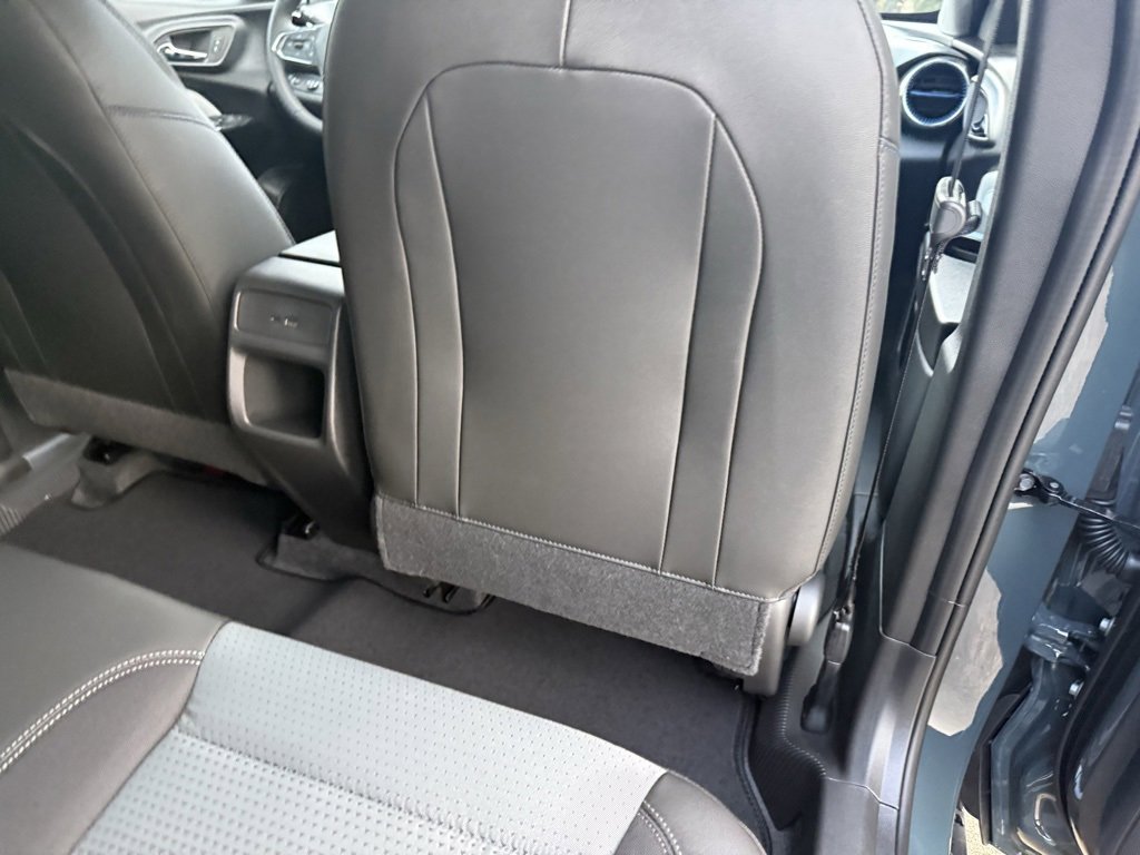 New 2026 Chevrolet Trax LT w/ Sunroof Package image 38