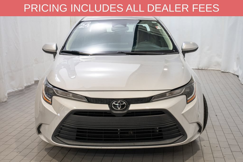 Certified 2024 Toyota Corolla LE FWD image 2