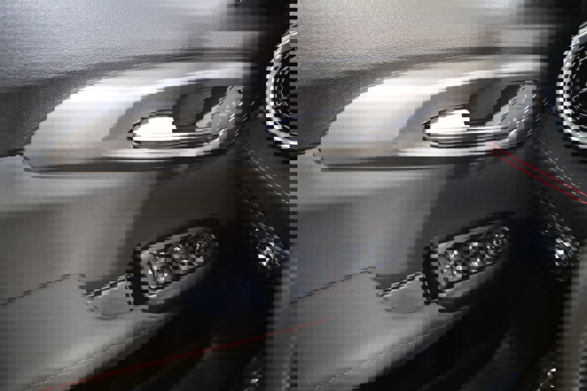 Used 2024 Alfa Romeo Tonale Veloce image 37