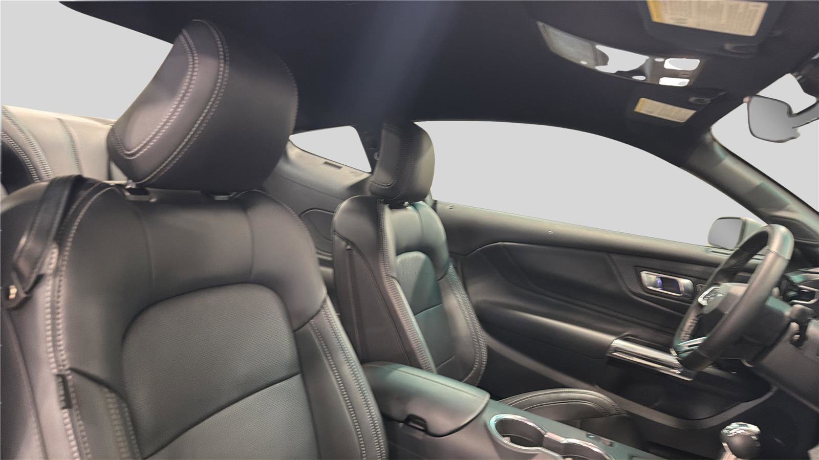 Used 2026 Ford Mustang Premium RWD image 21