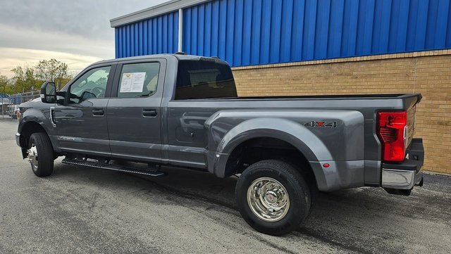 Used 2022 Ford F350 XL w/ STX Appearance Package image 3