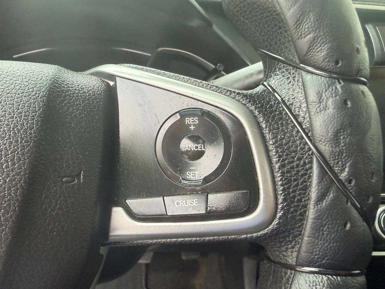 Used 2018 Honda Civic EX image 23