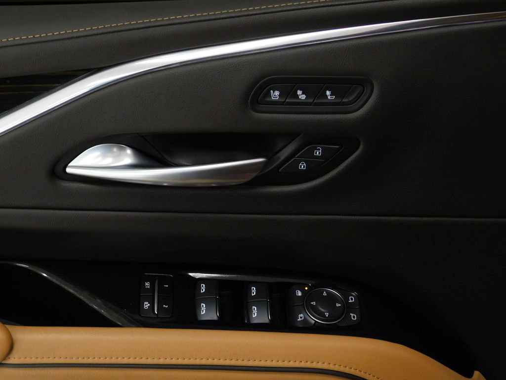 Used 2024 Cadillac Escalade Premium Luxury w/ Touring Package image 27