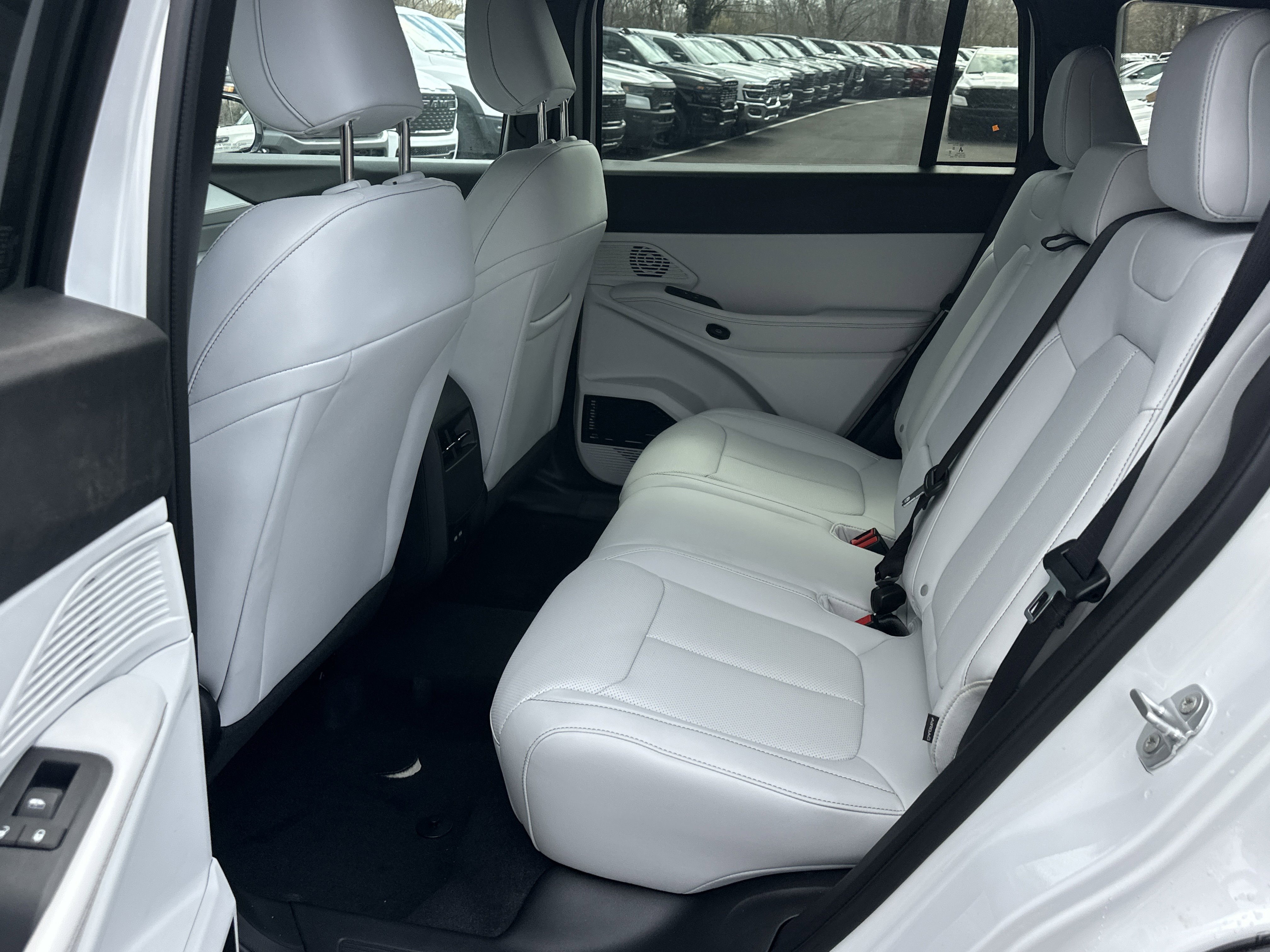 New 2026 Jeep Cherokee Limited AWD/4WD image 31