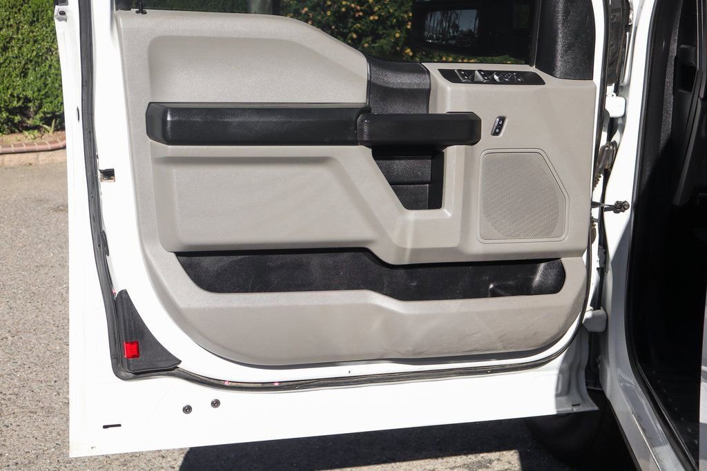 Used 2021 Ford F250 XL w/ Power Equipment Group RWD image 16