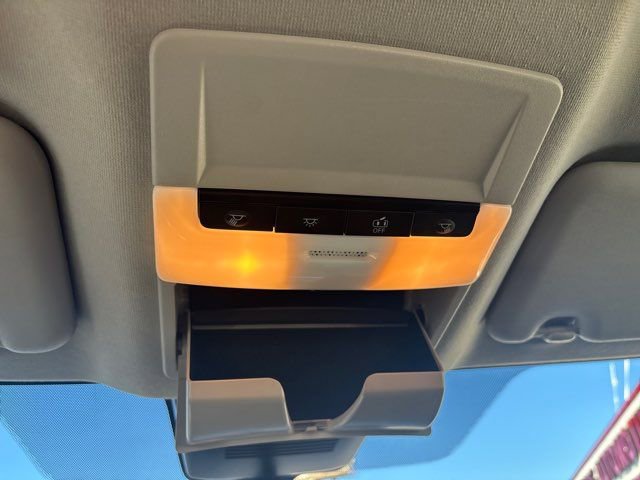 Used 2024 Nissan Sentra SV image 32