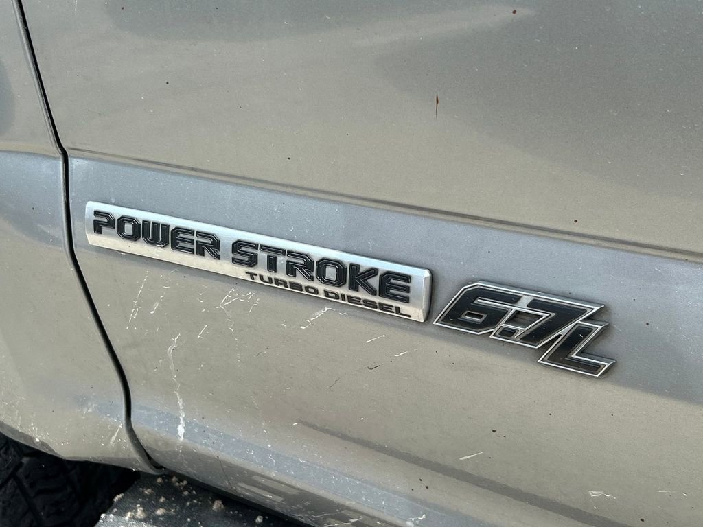 Used 2021 Ford F250 XLT w/ FX4 Off-Road Package AWD/4WD image 14