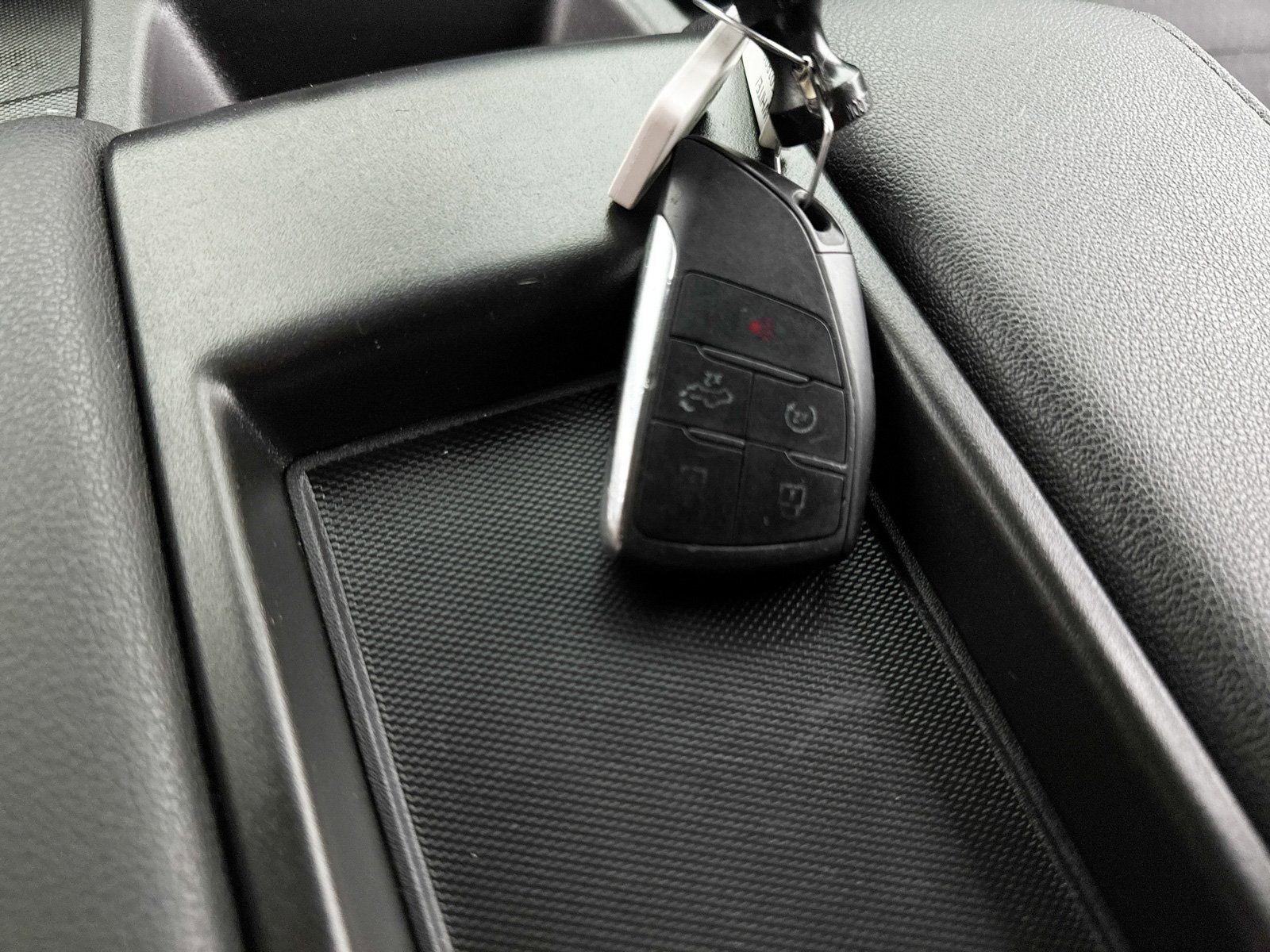 Used 2022 Chevrolet Silverado 1500 Custom image 31