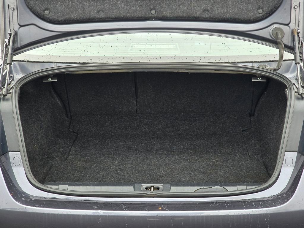 Used 2015 Subaru Legacy 2.5i Premium AWD/4WD image 14