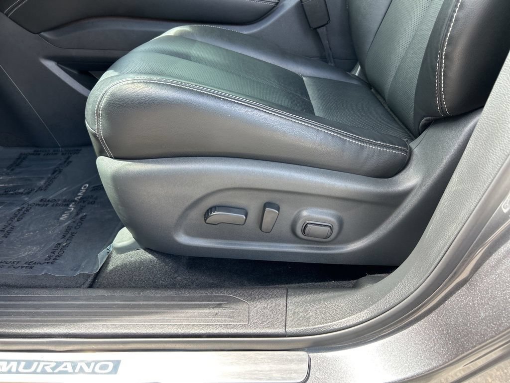 Certified 2023 Nissan Murano SL w/ Cargo Package FWD image 18