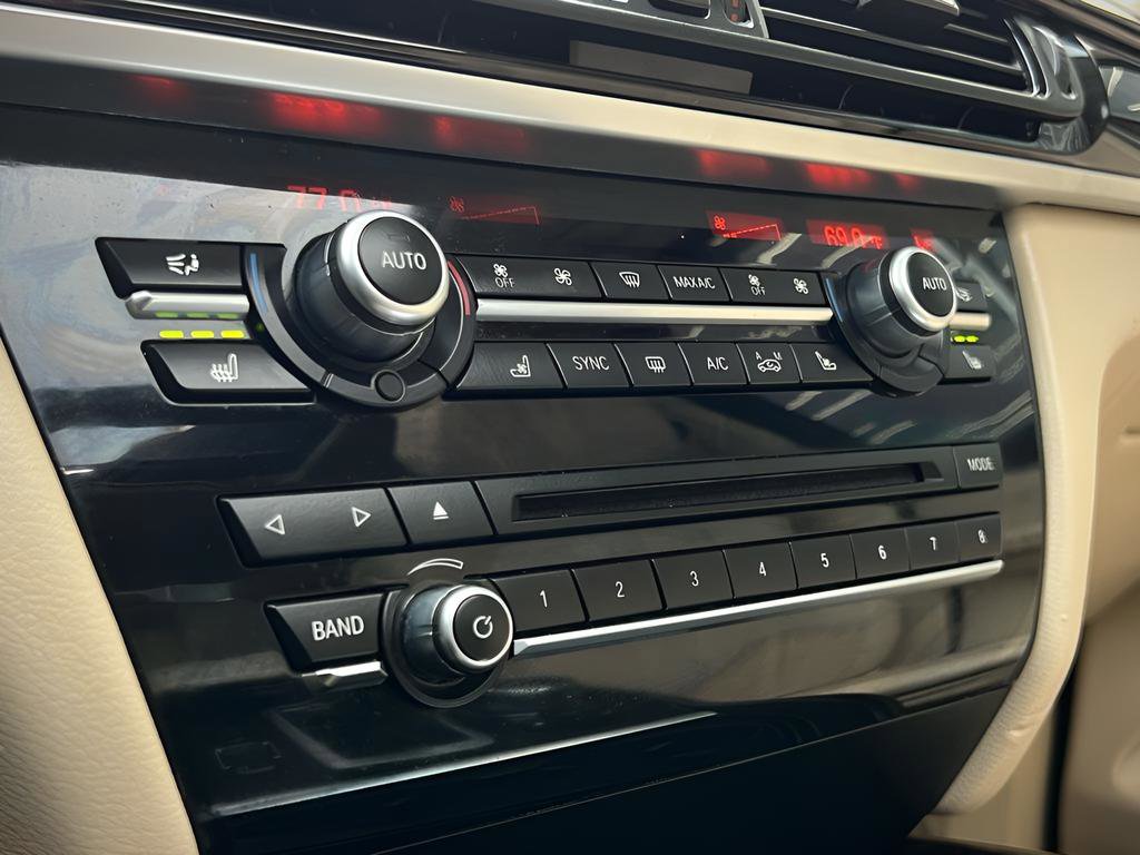 Used 2015 BMW X5 xDrive35d image 59