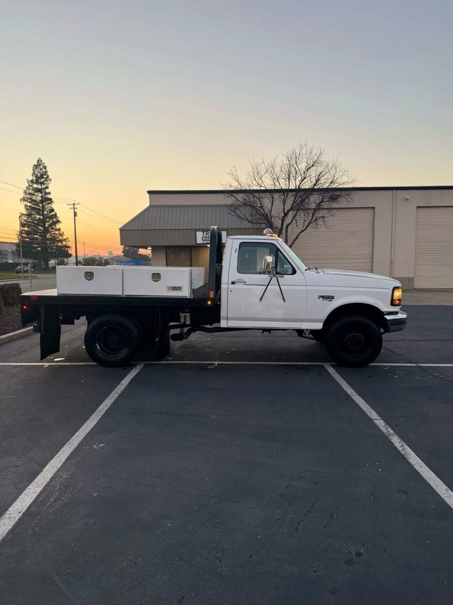 Used 1997 Ford F450 2WD Regular Cab Super Duty image 8