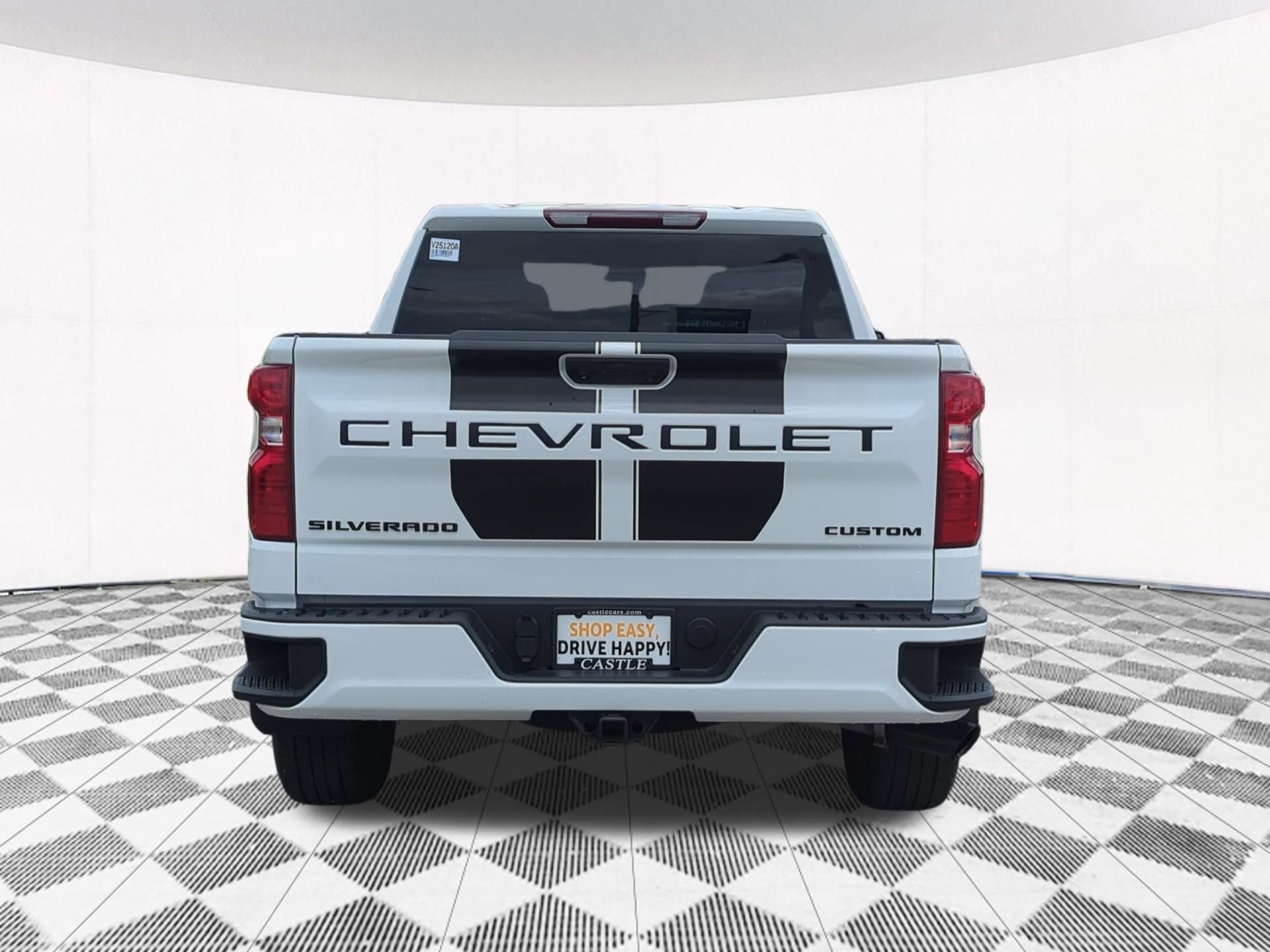 Used 2023 Chevrolet Silverado 1500 Custom w/ Rally Edition AWD/4WD image 5