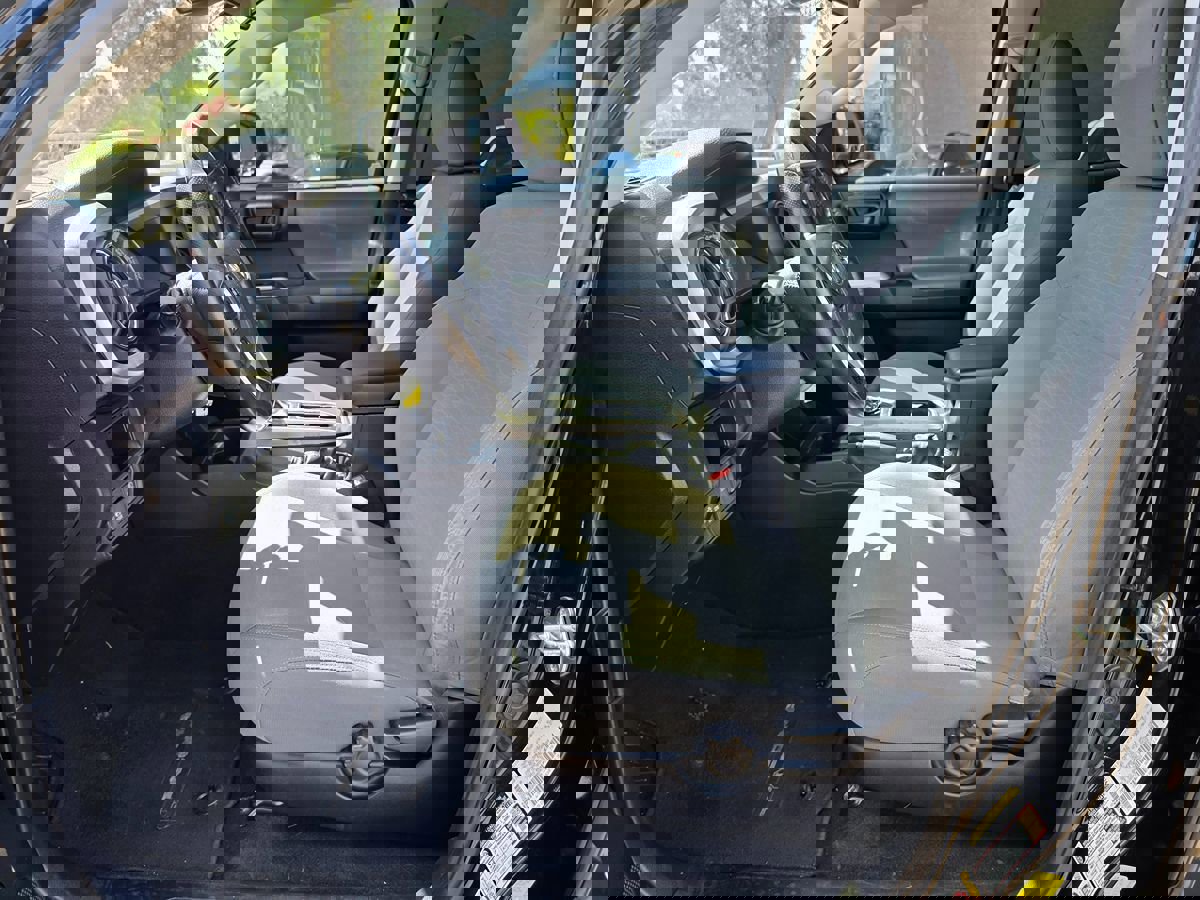 Used 2018 Toyota Tacoma SR5 image 17