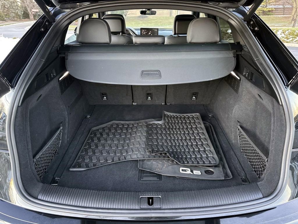 Used 2023 Audi Q5 2.0T Premium Plus w/ Premium Plus Package image 9