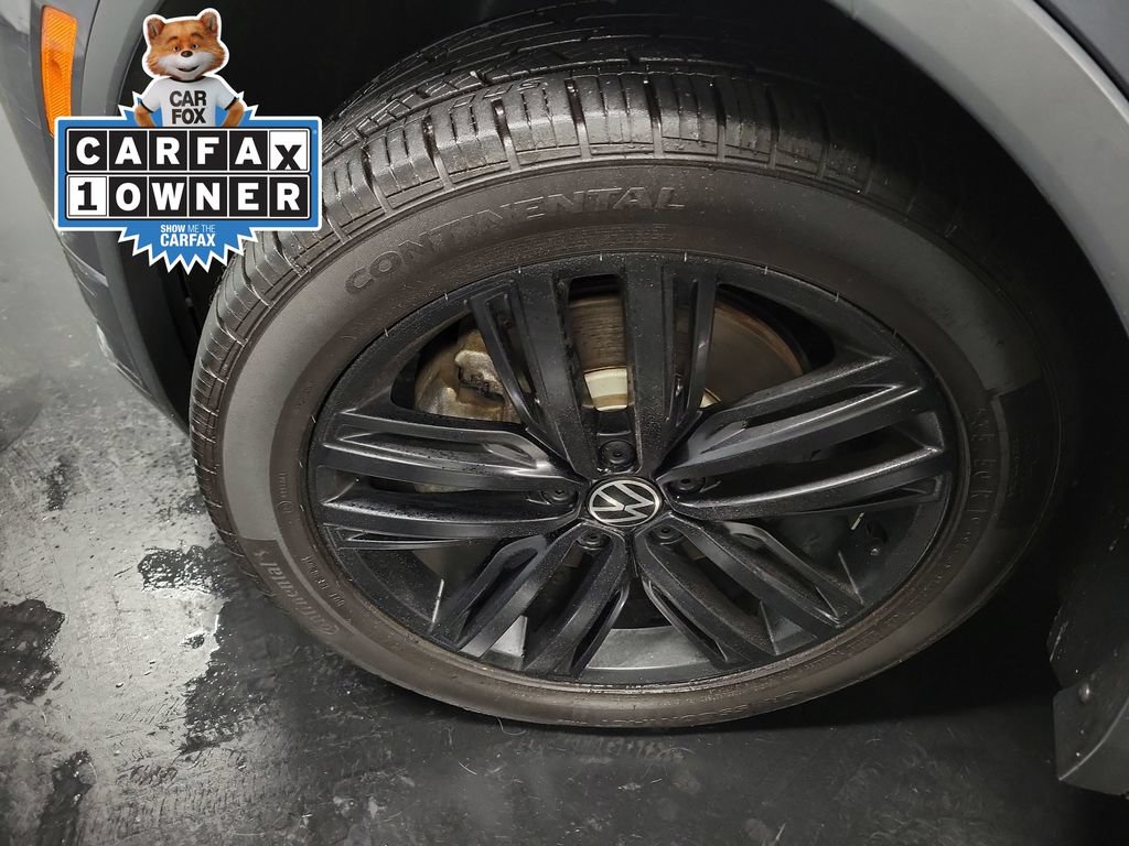 Used 2022 Volkswagen Tiguan SE R-Line FWD image 14