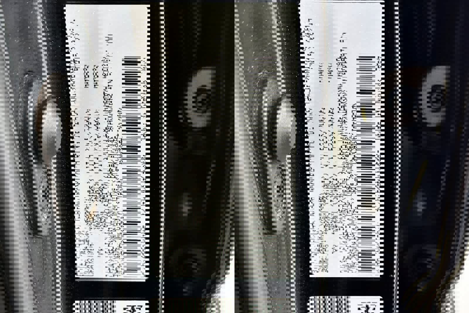 Used 2017 Toyota Tacoma TRD Off-Road image 29