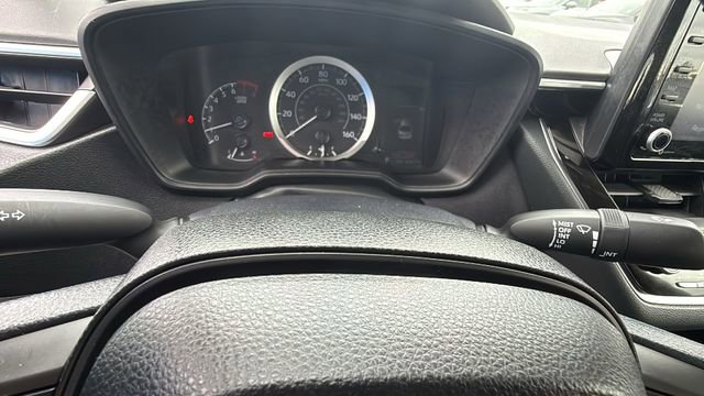 Used 2022 Toyota Corolla LE image 21