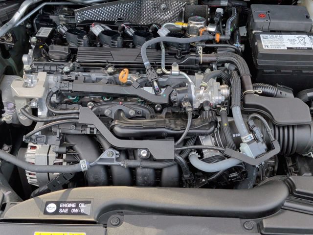 Used 2025 Toyota Corolla LE FWD image 31