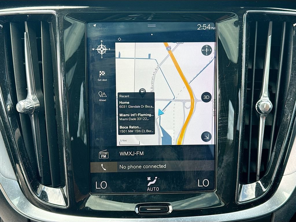 Used 2019 Volvo S60 T5 Momentum w/ Multimedia Package image 14