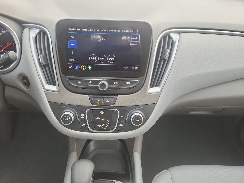 Used 2021 Chevrolet Malibu LS image 17