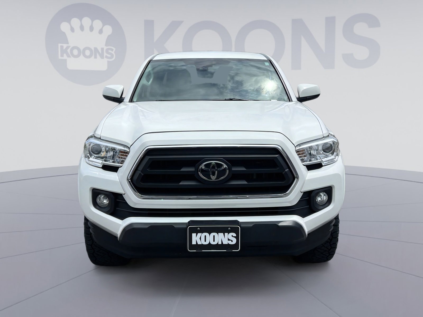 Used 2022 Toyota Tacoma SR5 AWD/4WD image 11