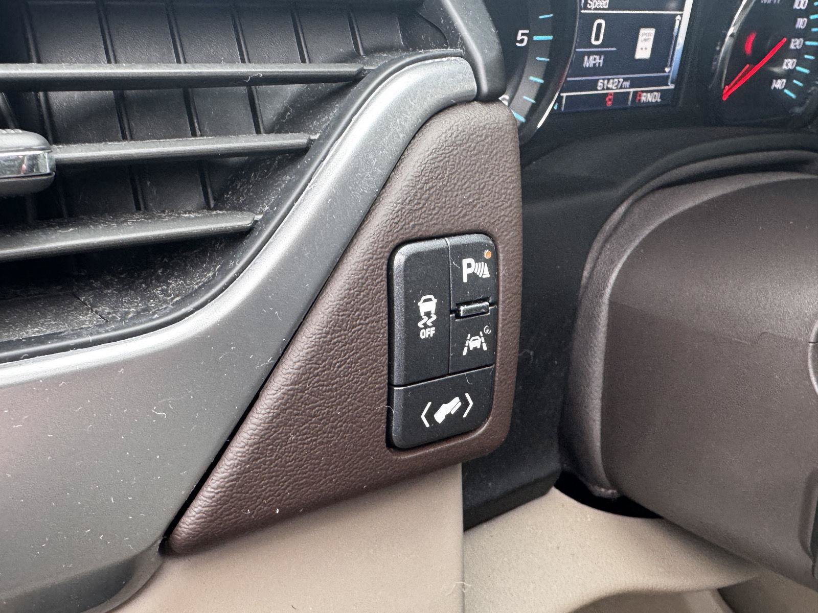 Certified 2020 Chevrolet Suburban Premier AWD/4WD image 23