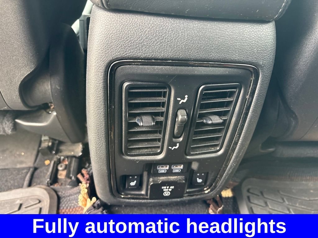 Used 2019 Dodge Durango R/T w/ Blacktop Package AWD/4WD image 17