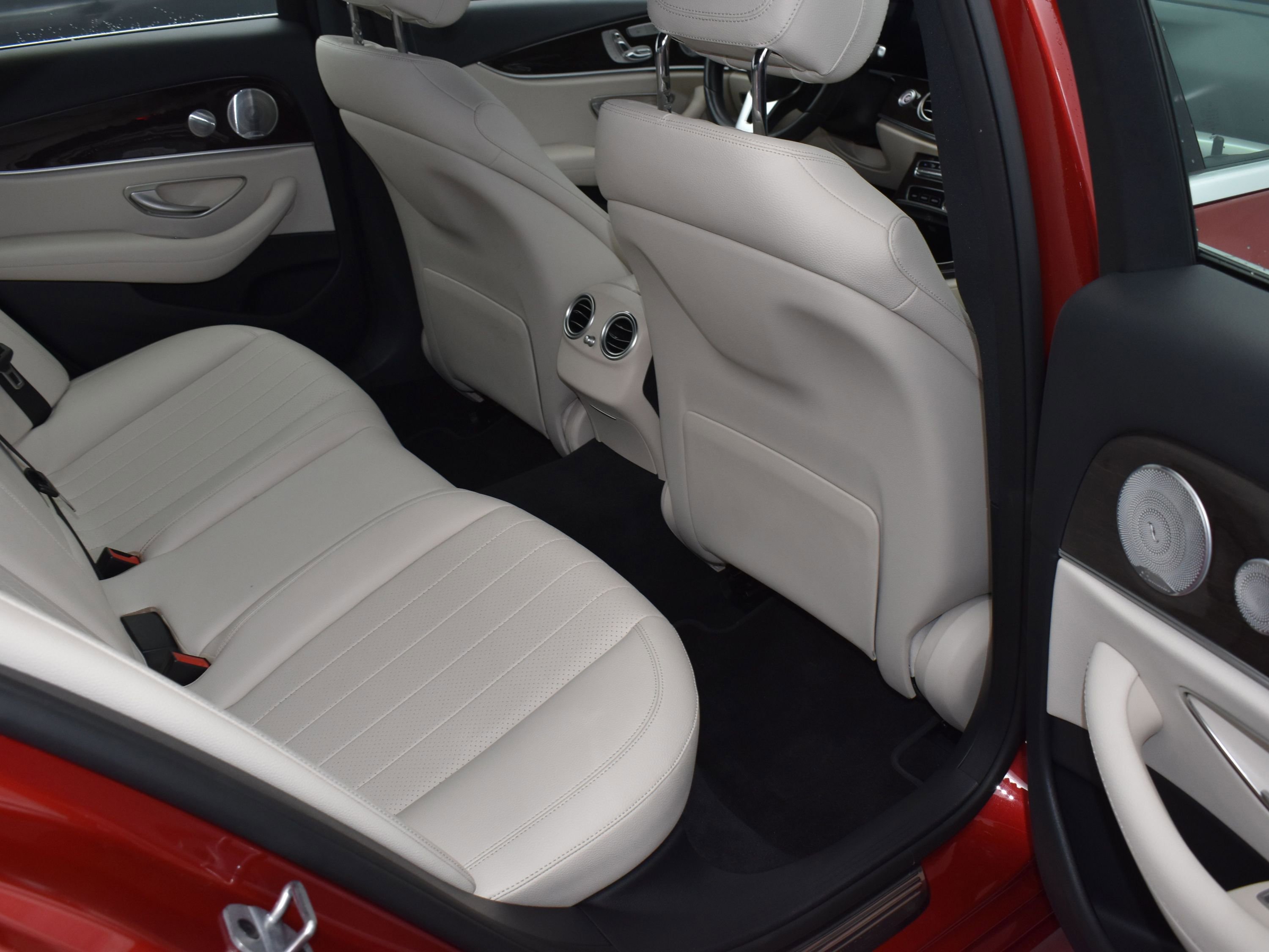 Used 2020 Mercedes-Benz E 350 E 350 image 10