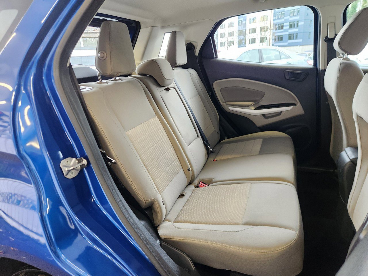 Used 2022 Ford EcoSport S image 6