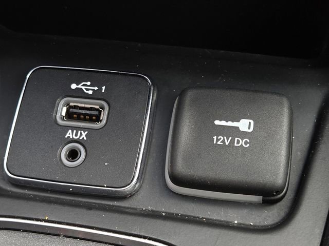 Used 2020 Jeep Cherokee Trailhawk w/ Trailer Tow Group image 6