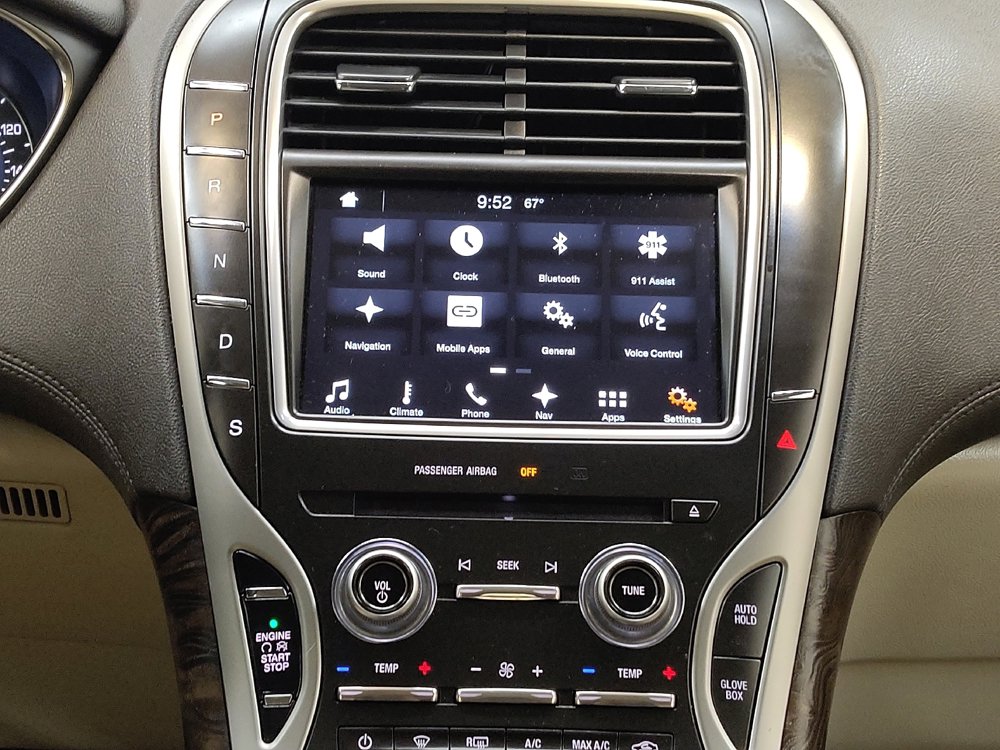Used 2016 Lincoln MKX Select w/ Select Plus Package FWD image 25