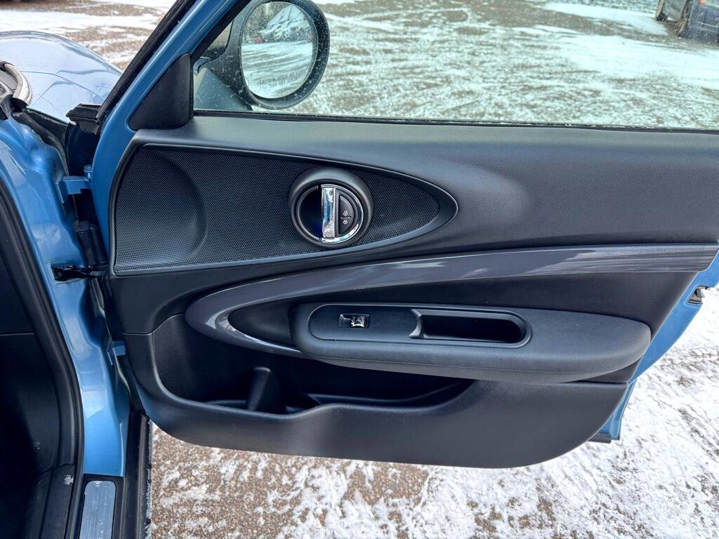 Used 2018 MINI Cooper Clubman S image 36