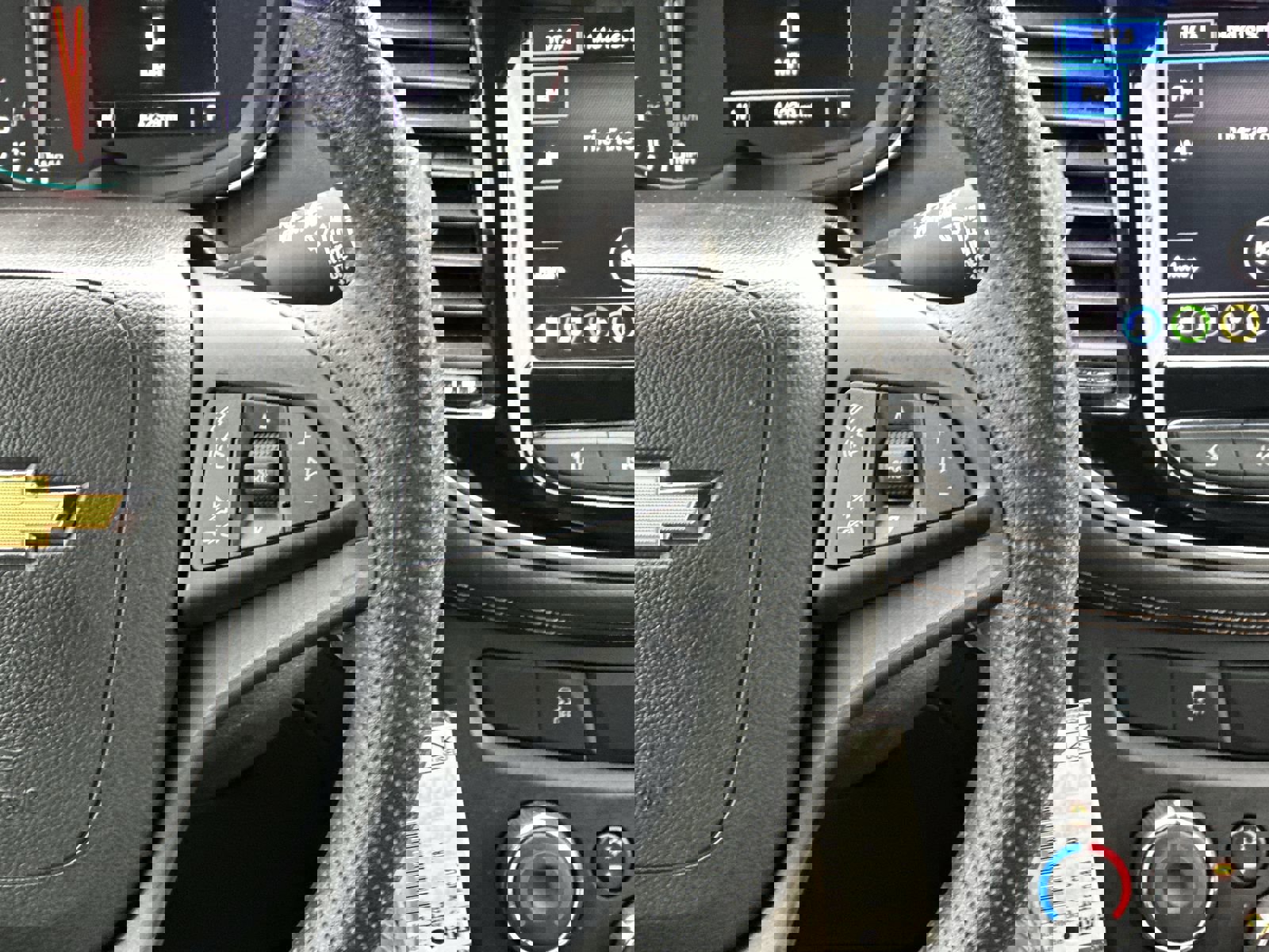 Used 2020 Chevrolet Trax LS w/ Tint and Cruise Package image 21