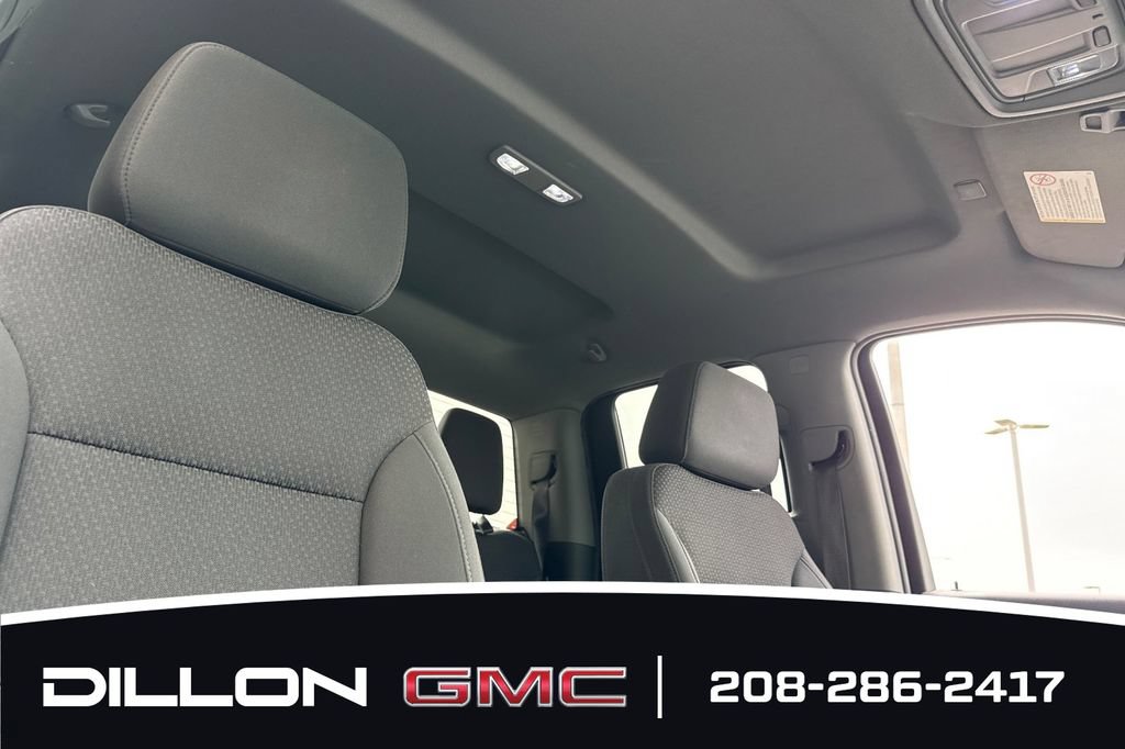Used 2022 GMC Sierra 2500 Pro w/ Convenience Package AWD/4WD image 18