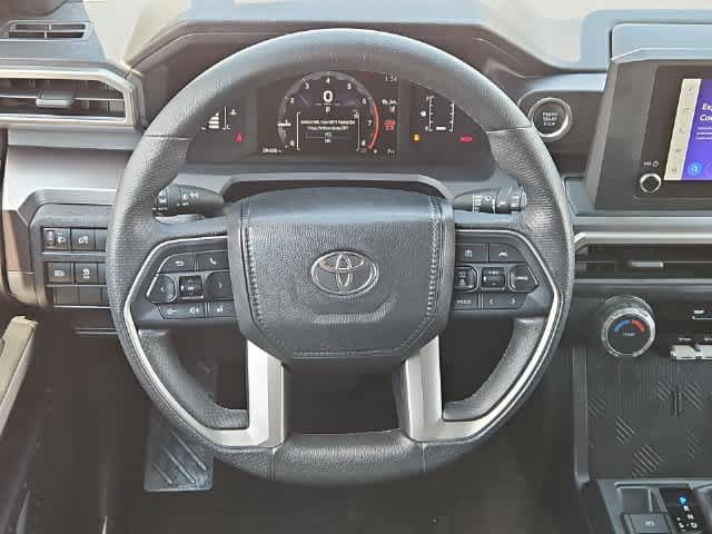 Certified 2025 Toyota 4Runner SR5 AWD/4WD image 26