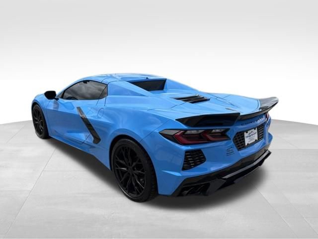 Used 2023 Chevrolet Corvette Stingray Preferred Conv w/ Z51 Performance Package RWD image 9