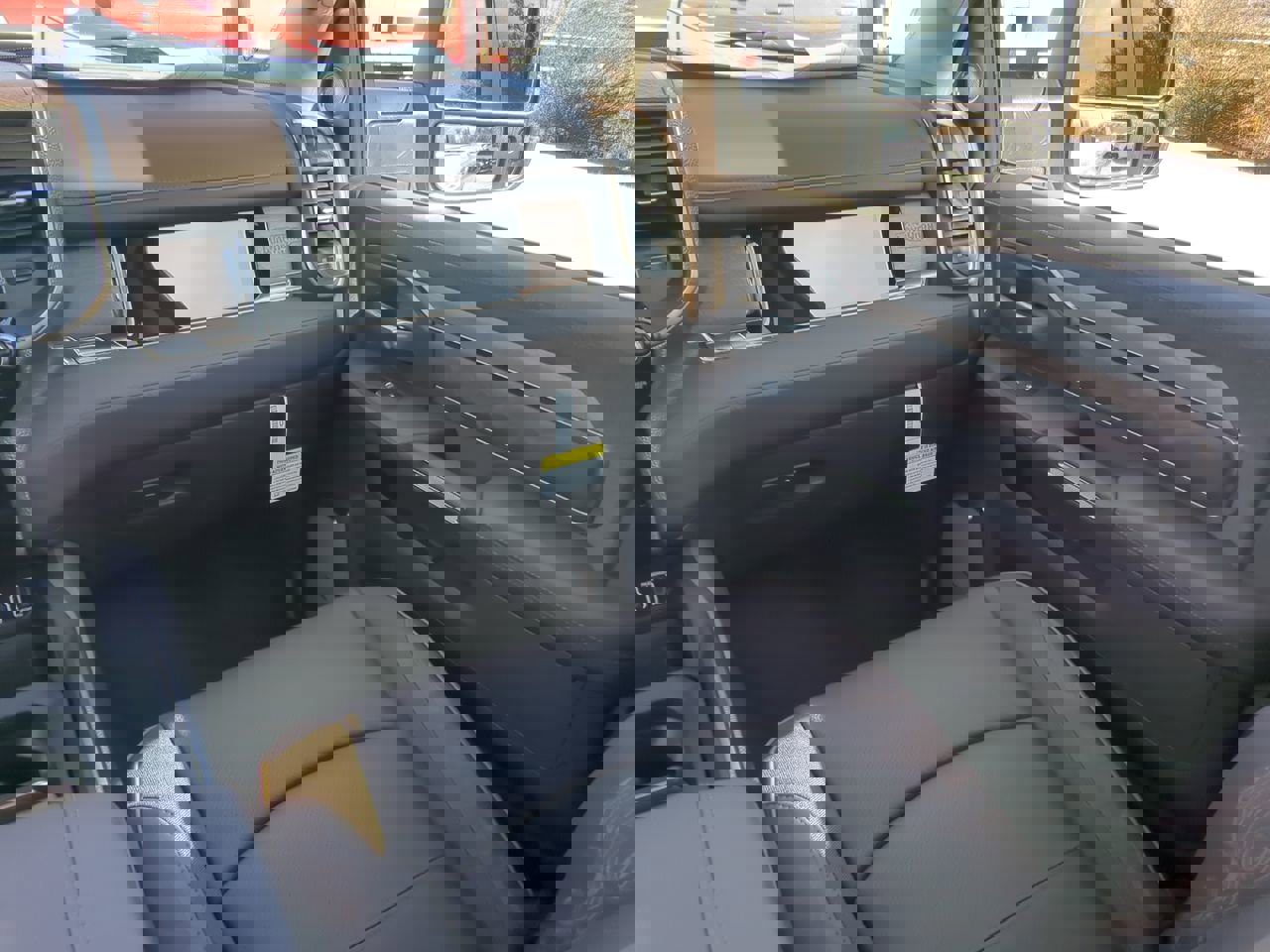 New 2026 RAM 3500 Longhorn image 15