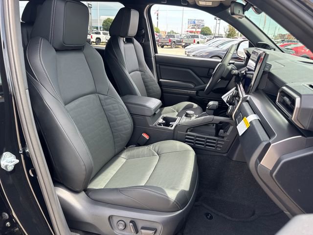 New 2026 Toyota 4Runner TRD Sport Premium AWD/4WD image 13