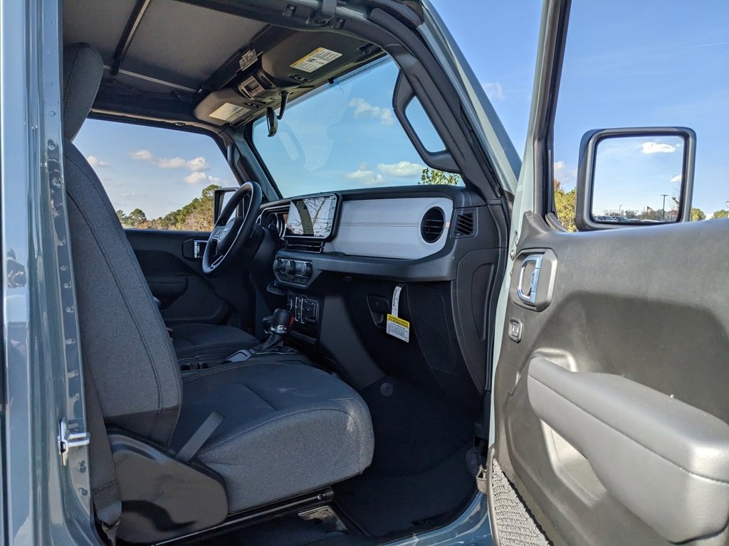 New 2026 Jeep Wrangler Sport image 32