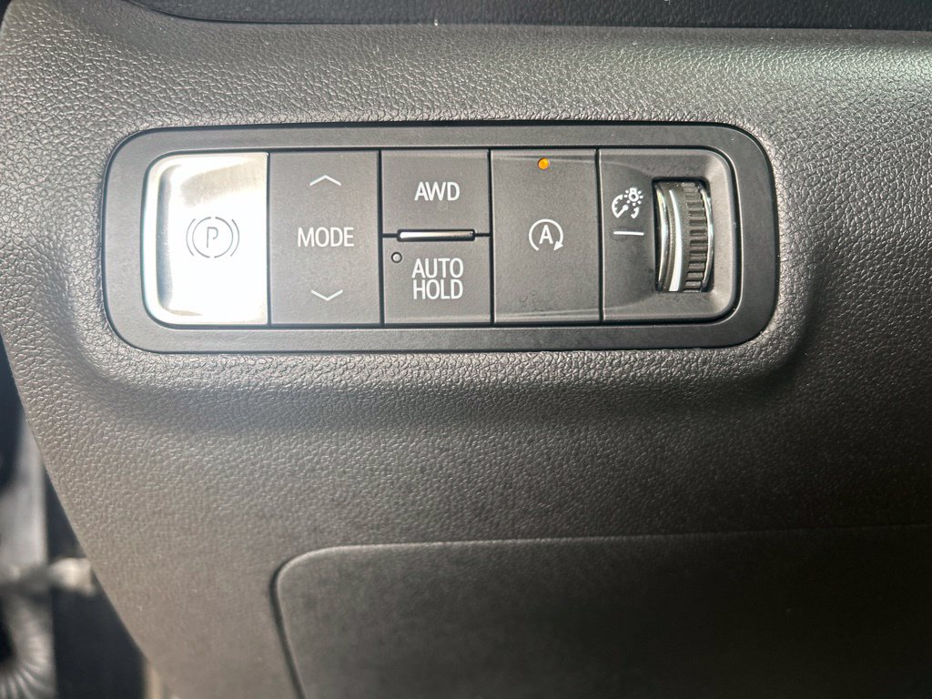 Certified 2026 GMC Terrain AT4 w/ Convenience Package III AWD/4WD image 24