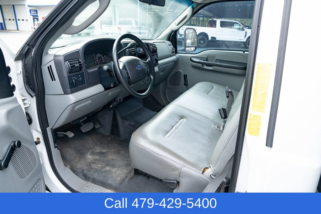 Used 2005 Ford F350 XL RWD image 14